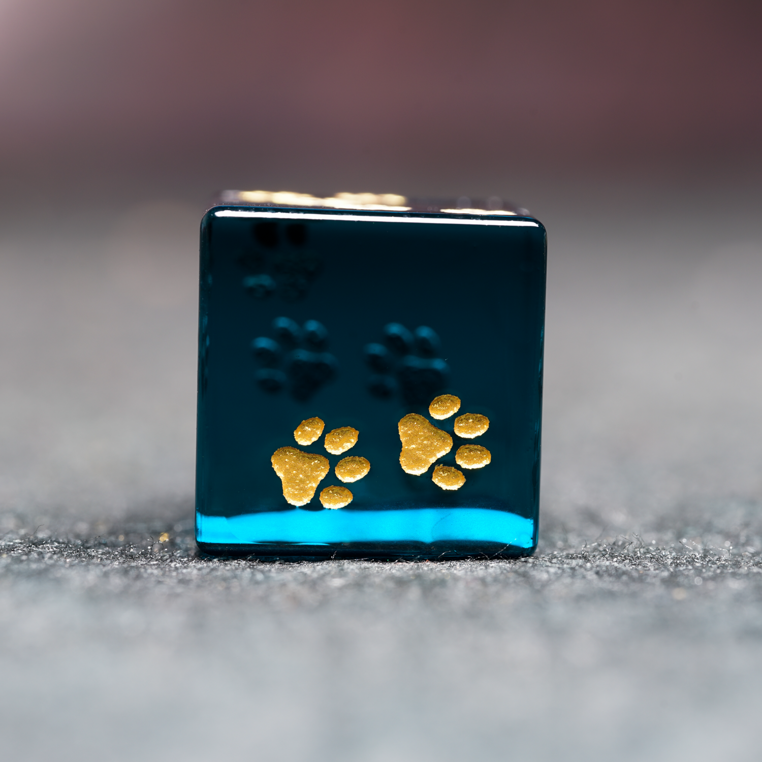 Starry Sky Kitty · Aurora Deep Blue Engraved Glass Dice Set