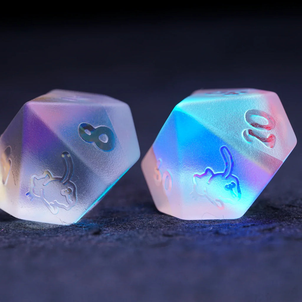 Kitty Engraved Dichroic Prism K9 Glass Dice Set