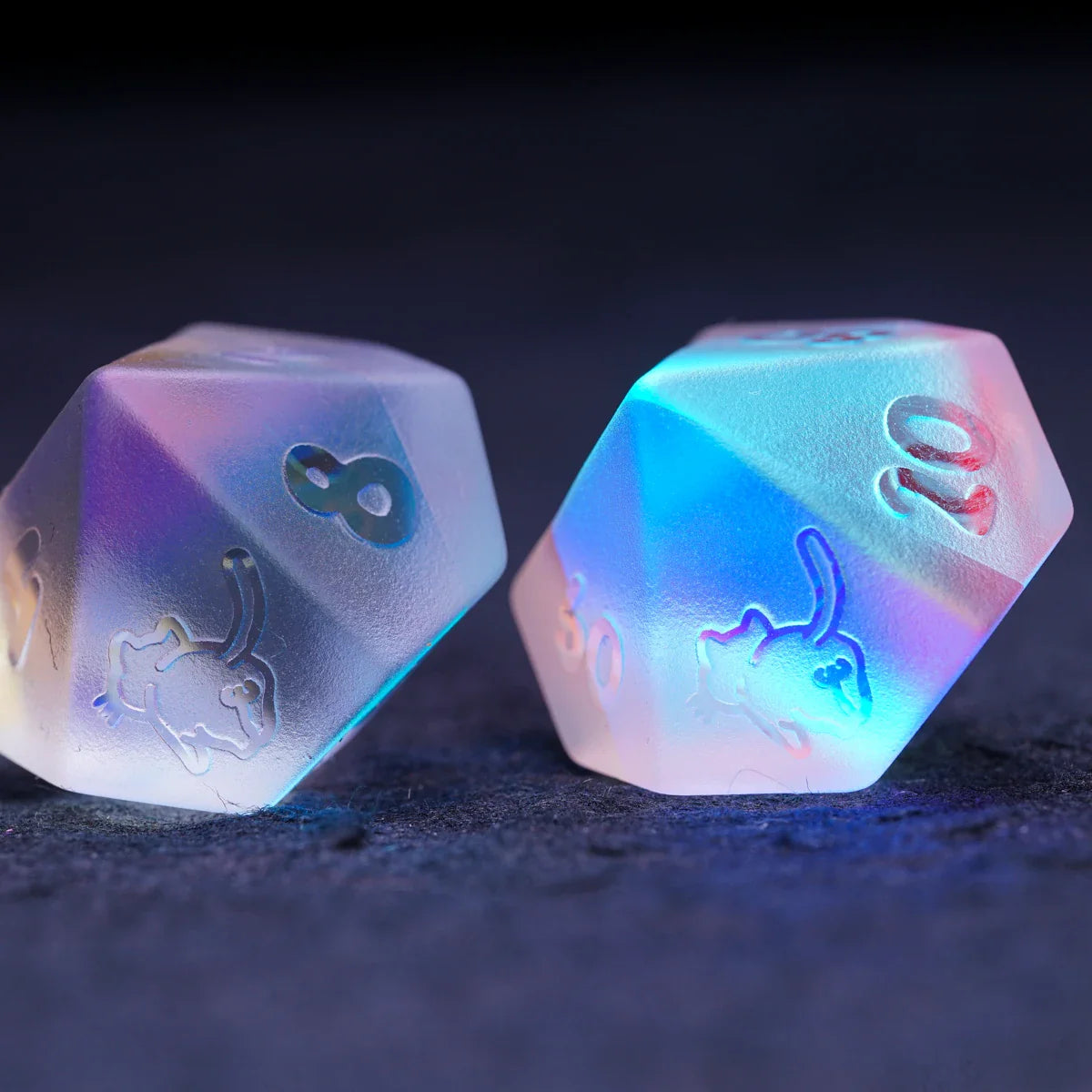 Kitty Engraved Dichroic Prism K9 Glass Dice Set