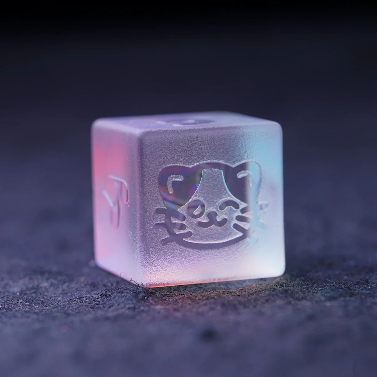 Kitty Engraved Dichroic Prism K9 Glass Dice Set