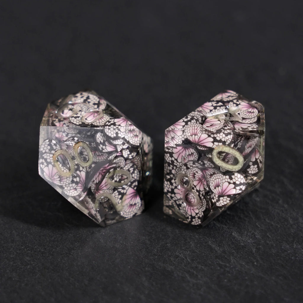 Moonflutter Resin Dice Set