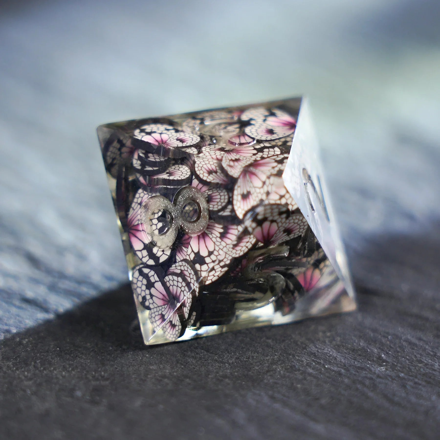 Moonflutter Resin Dice Set