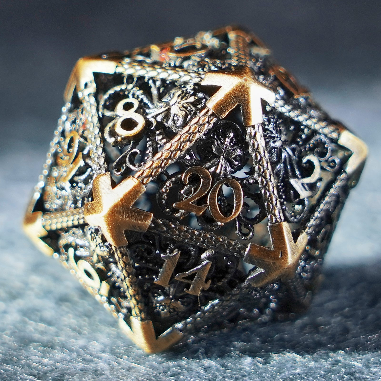 Cthulhu Gold Hollowed Metal Dice