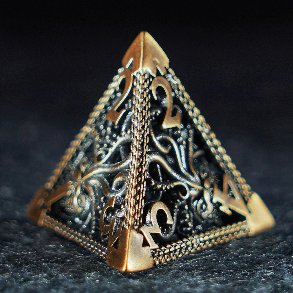 Cthulhu Gold Hollowed Metal Dice
