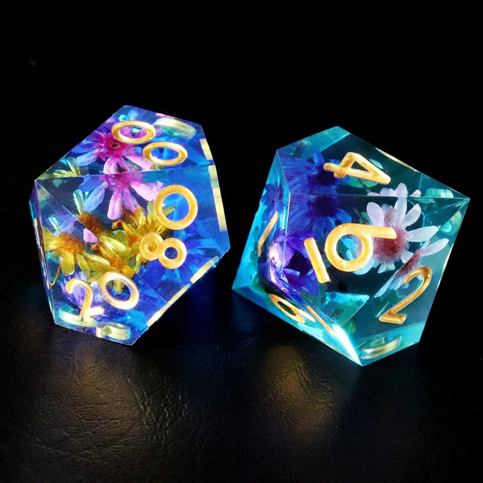 Maldives Floral World Limited Edition Resin Dice Set