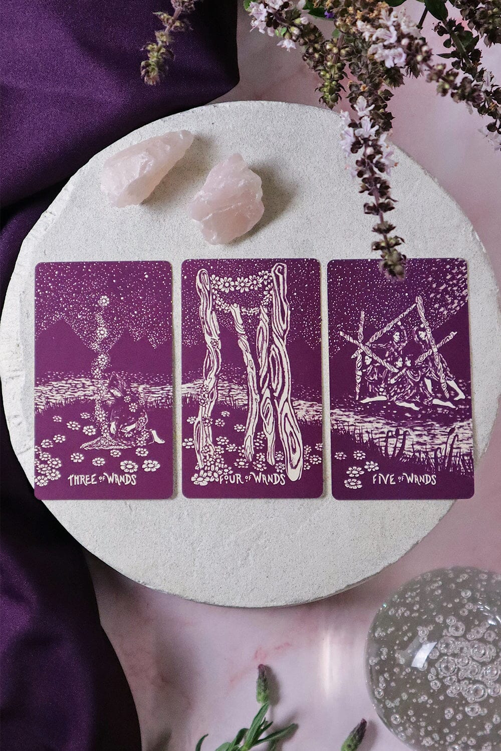 Light Gwinnieb Tarot