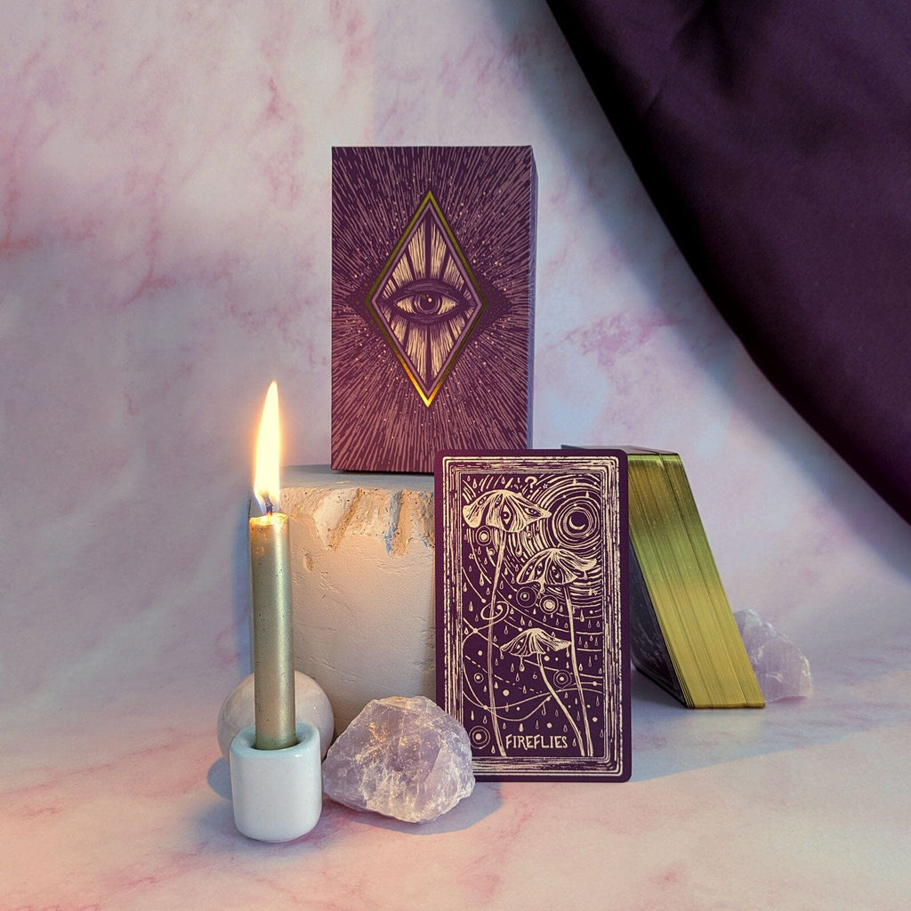 Light Gwinnieb Tarot