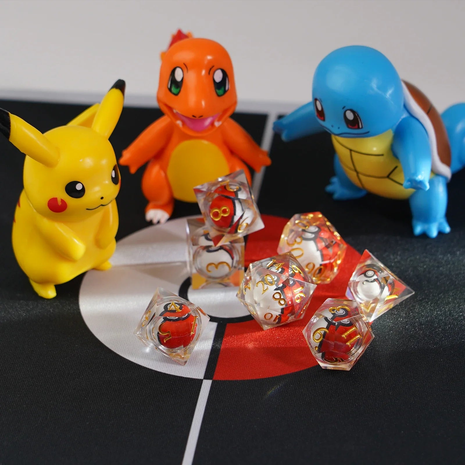 Pokémon Poké Ball Sharp Edge Resin Dice Set（Limited Edition）