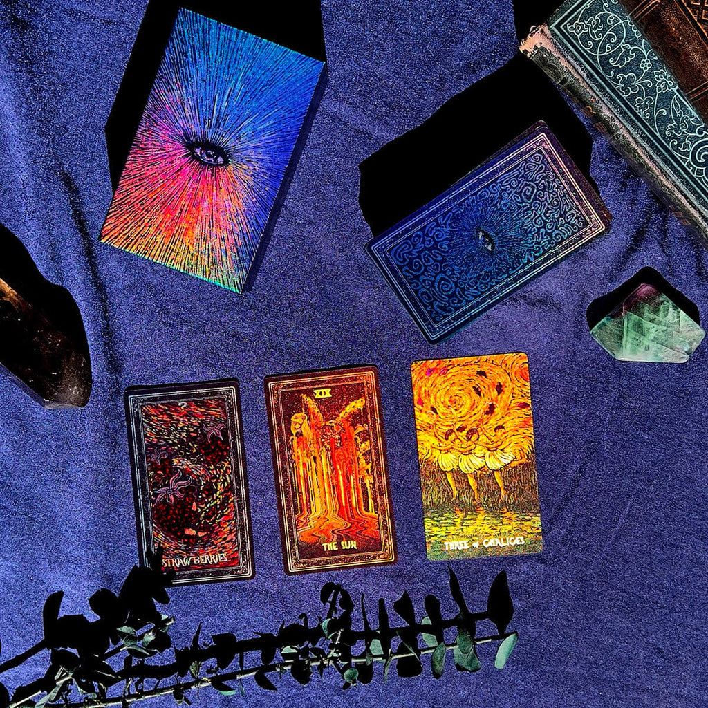 The Illuminated Gwinnieb Tarot (10th Anniversary Edition)