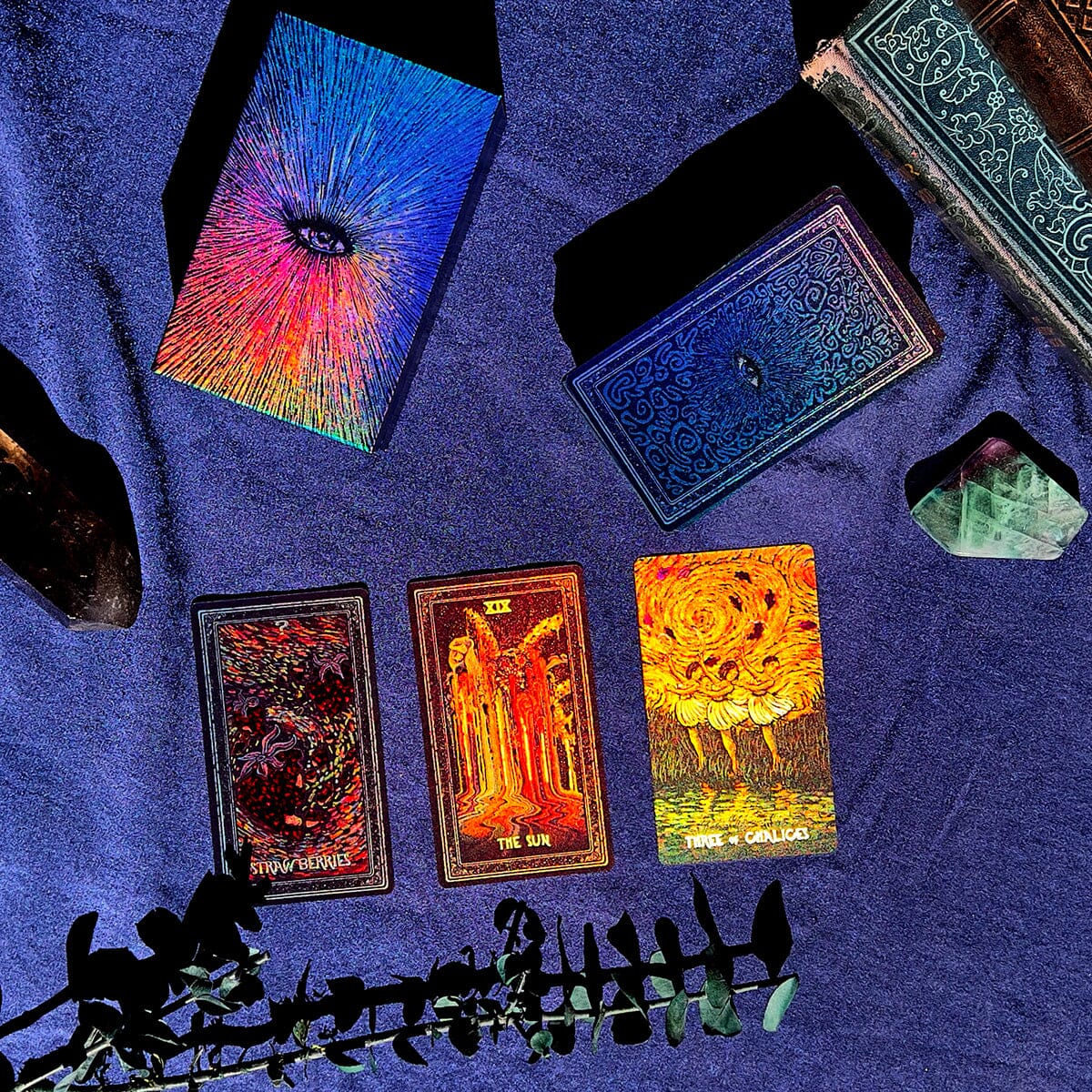 The Illuminated Gwinnieb Tarot (10th Anniversary Edition)